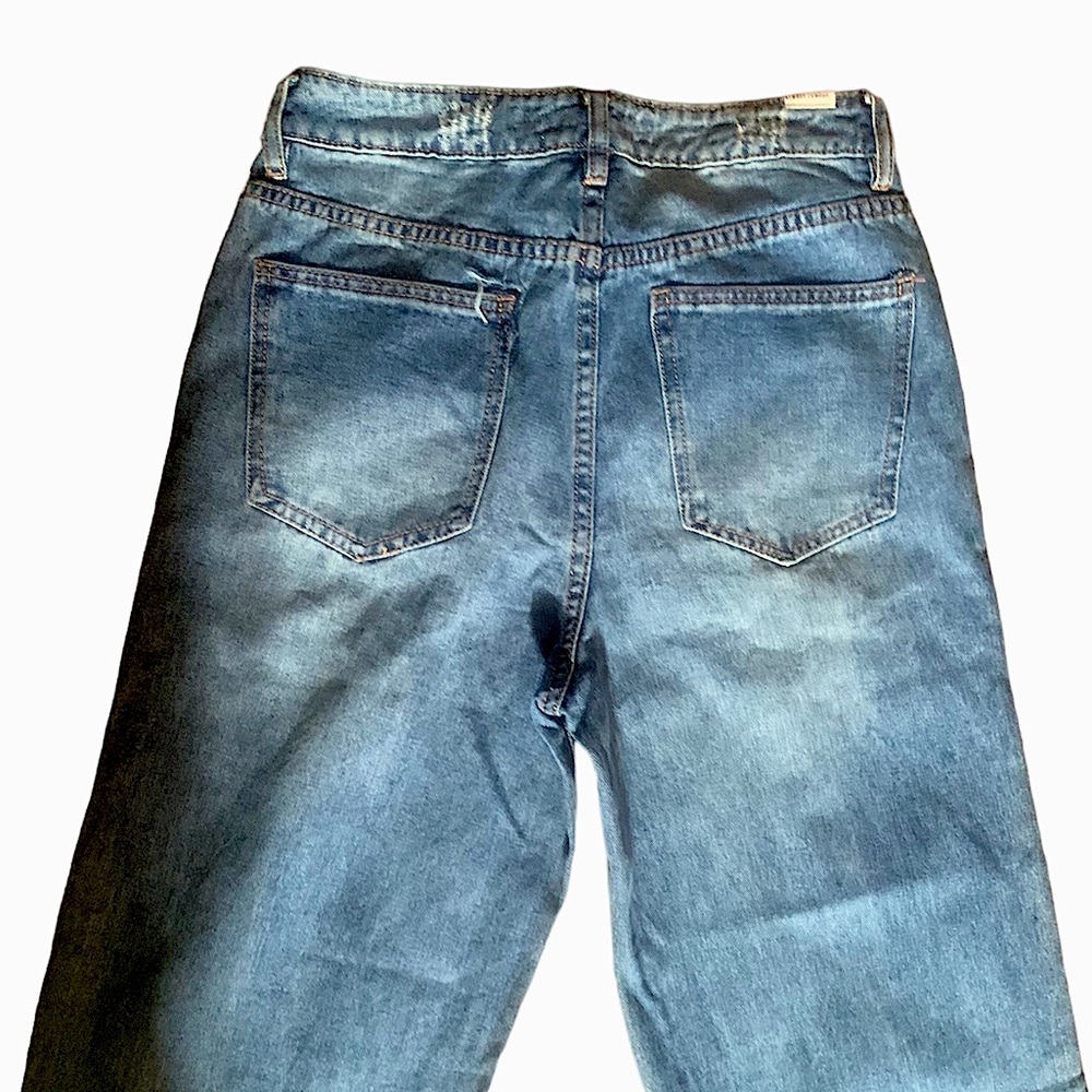 New womens jeans never worn